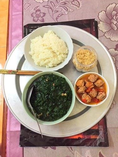 Canh rau ngót
