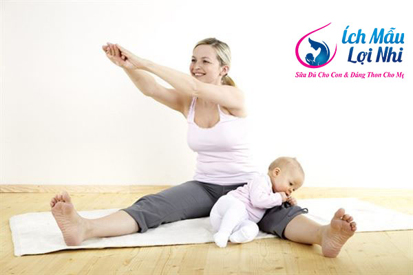 Vận động an toàn và đúng cách cho mẹ sau sinh